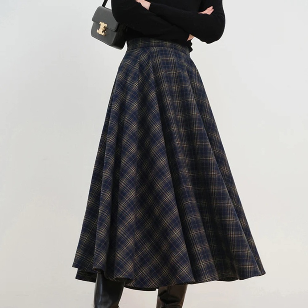 NWT Commense Keep In Check Long Skirt